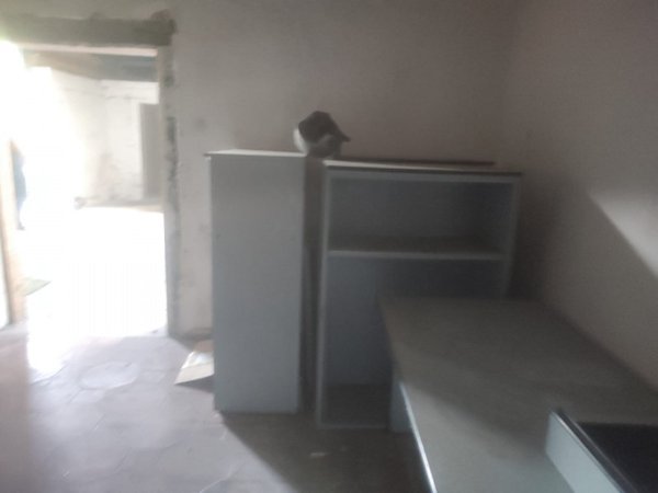 locale di sgombero in affitto a Napoli in zona Capodichino