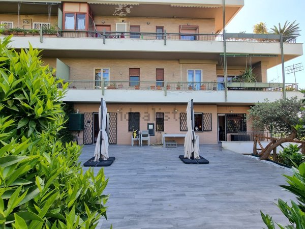 appartamento in affitto a Napoli in zona Posillipo