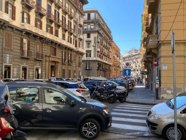 ufficio in affitto a Napoli