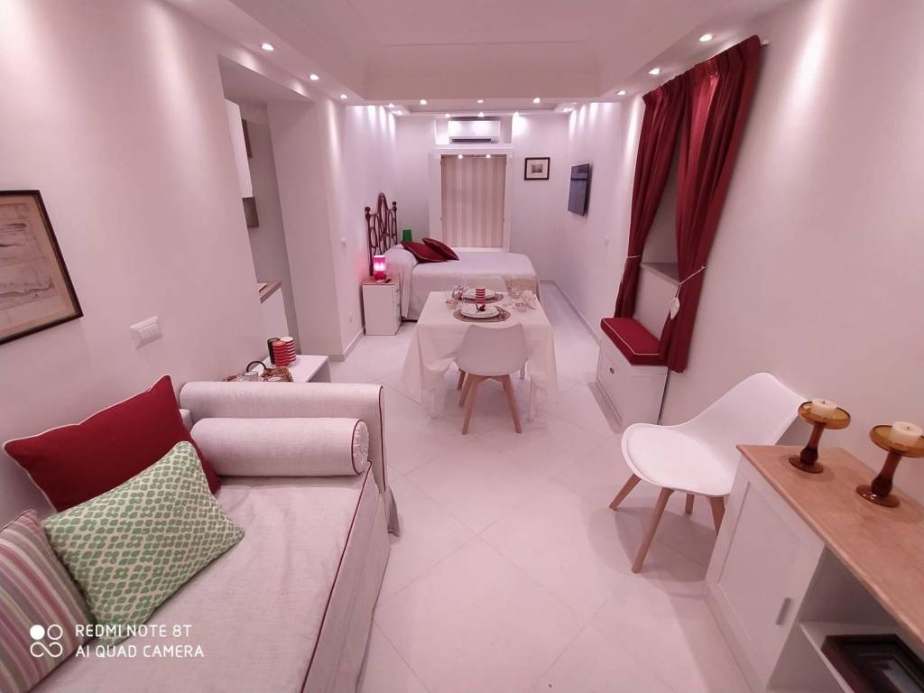 appartamento in affitto a Napoli in zona Posillipo