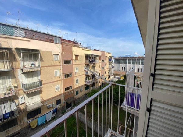 appartamento in affitto a Napoli in zona Barra