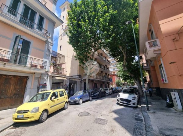 ufficio in affitto a Napoli in zona Vomero