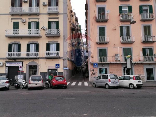 appartamento in affitto a Napoli in zona Chiaia
