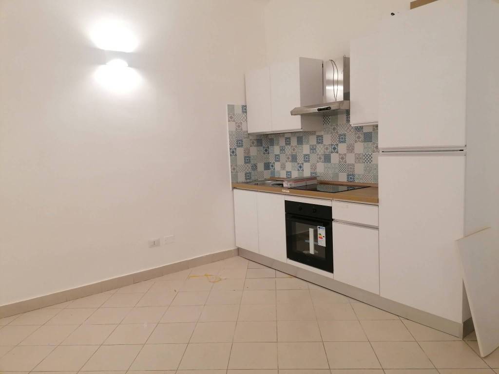 appartamento in affitto a Napoli in zona Chiaia