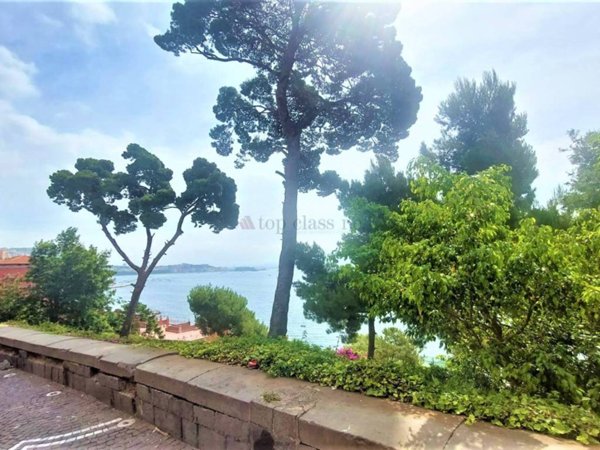 ufficio in affitto a Napoli in zona Posillipo