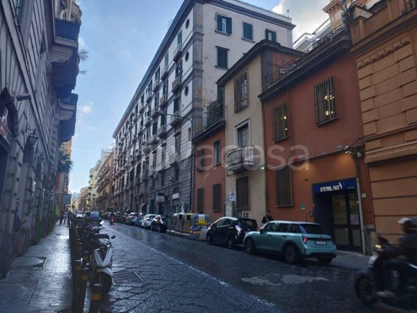 appartamento in affitto a Napoli in zona Chiaia
