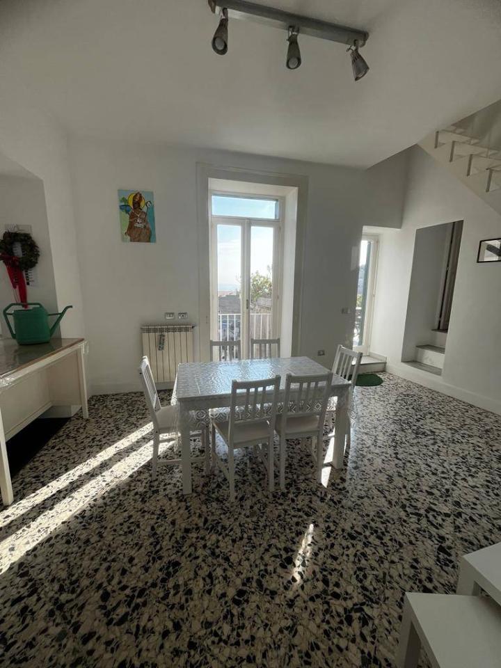 appartamento in affitto a Napoli in zona Montecalvario