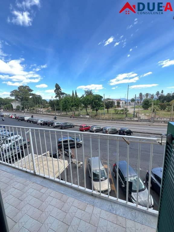 appartamento in affitto a Napoli in zona Chiaia
