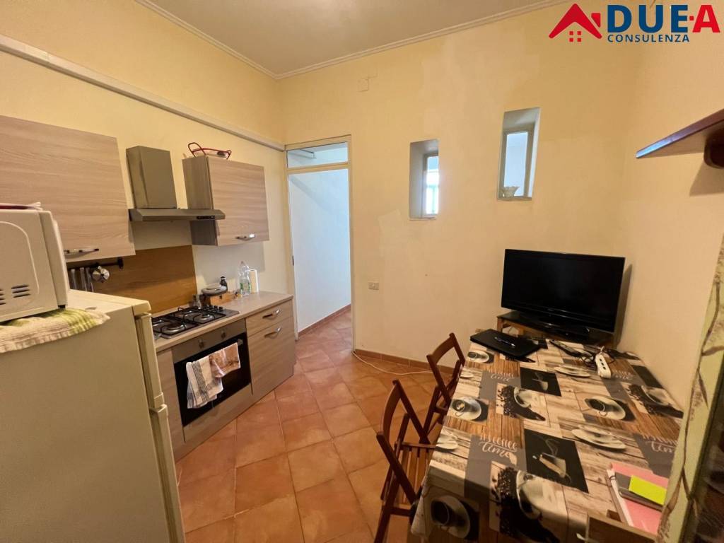 appartamento in affitto a Napoli in zona Chiaia