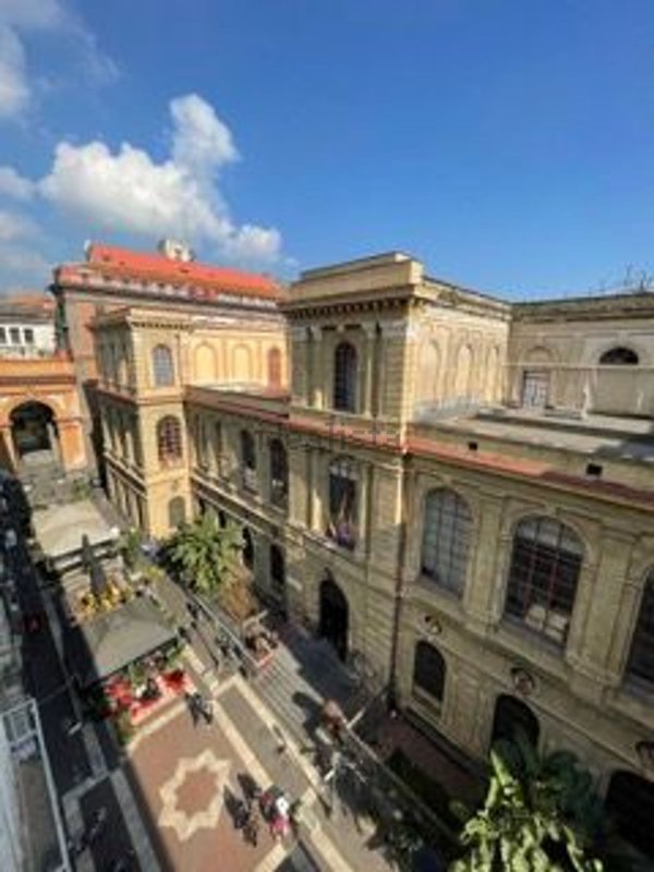appartamento in affitto a Napoli in zona San Lorenzo