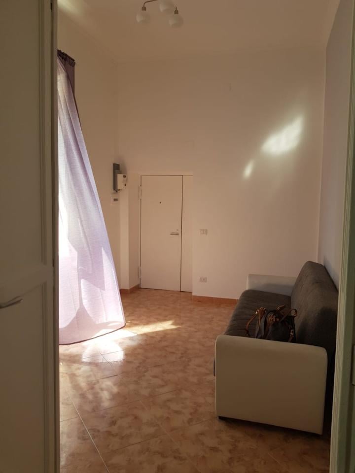 appartamento in affitto a Napoli in zona Stella