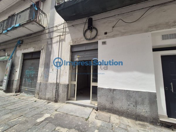 locale commerciale in affitto a Napoli in zona San Lorenzo