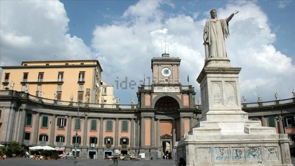 appartamento in affitto a Napoli in zona San Lorenzo