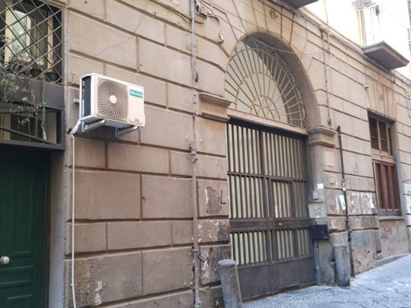 appartamento in affitto a Napoli in zona Pendino / San Giuseppe
