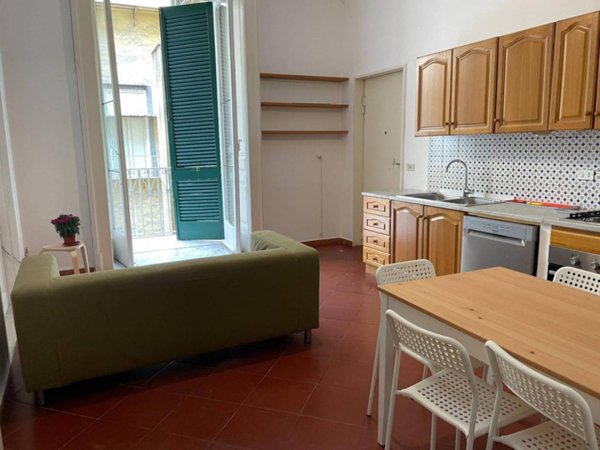 appartamento in affitto a Napoli in zona Chiaia