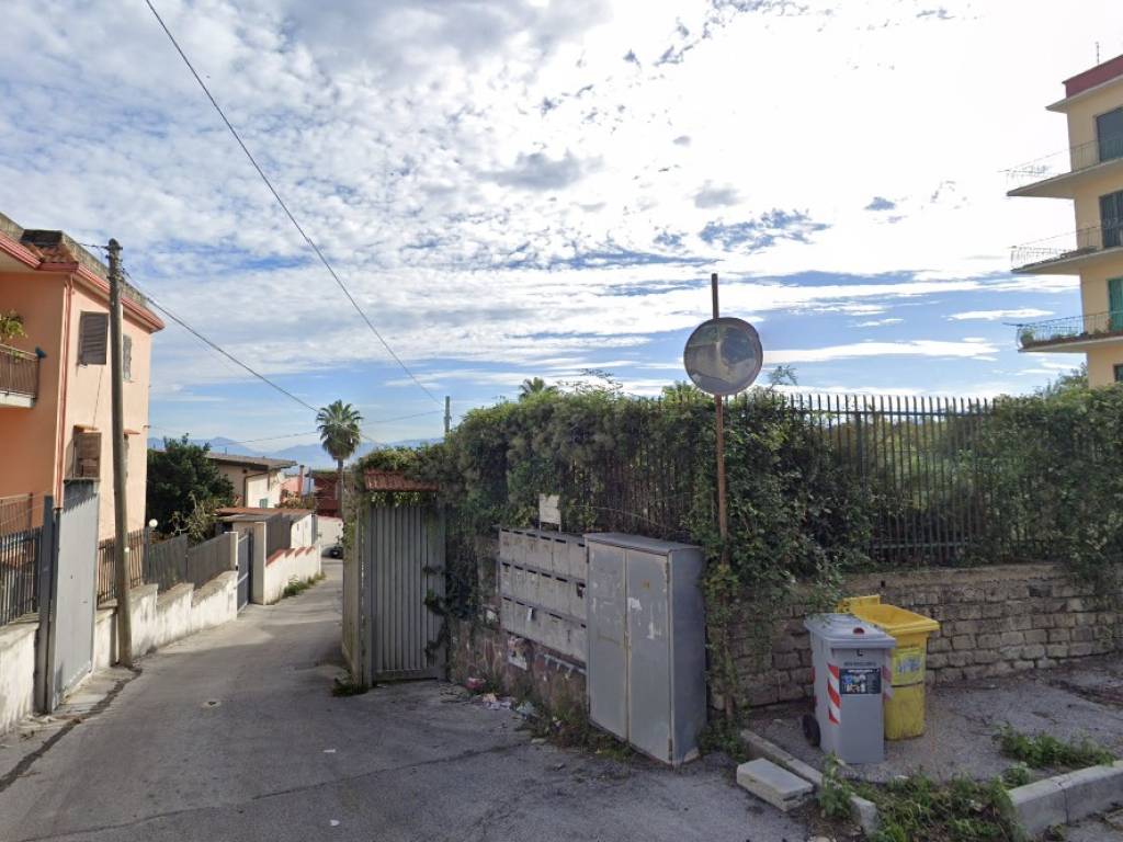 appartamento in affitto a Napoli in zona Camaldoli