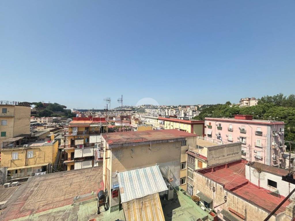 appartamento in affitto a Napoli in zona Capodichino