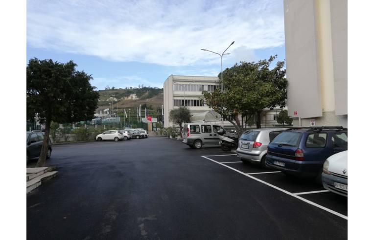 ufficio in affitto a Napoli in zona Bagnoli