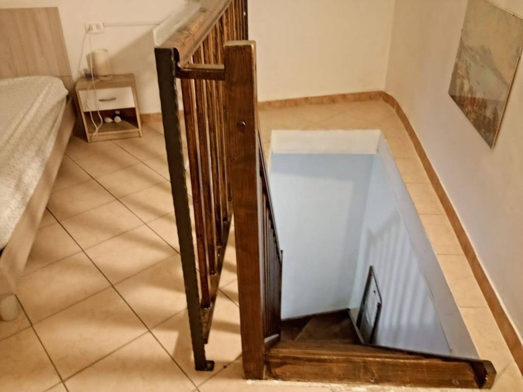appartamento in affitto a Napoli in zona Stella