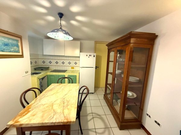 appartamento in affitto a Napoli in zona Stella