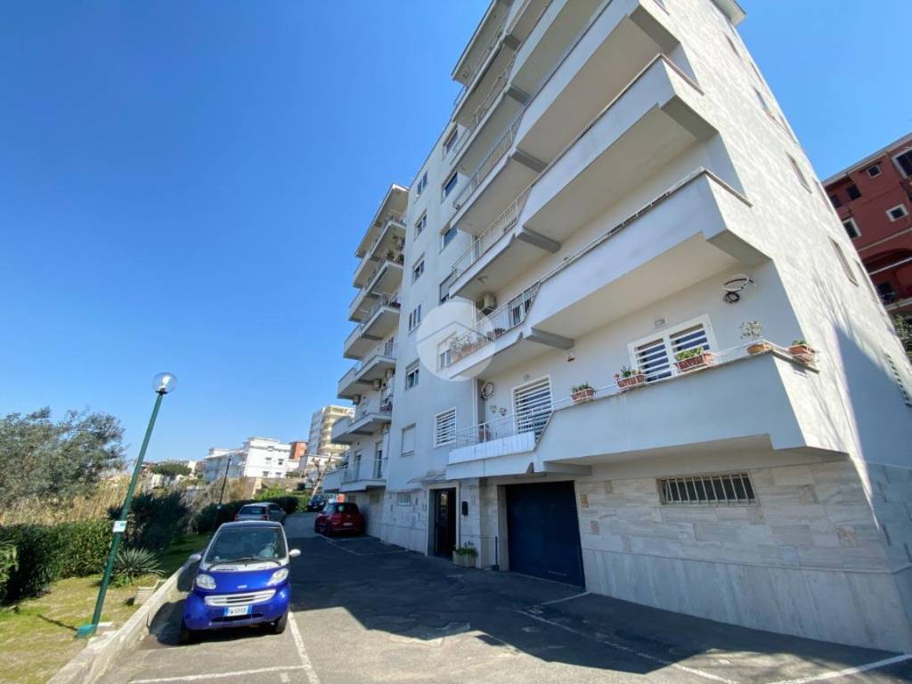 appartamento in affitto a Napoli in zona Posillipo