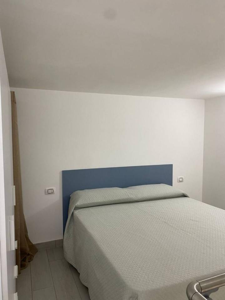 appartamento in affitto a Napoli in zona Stella