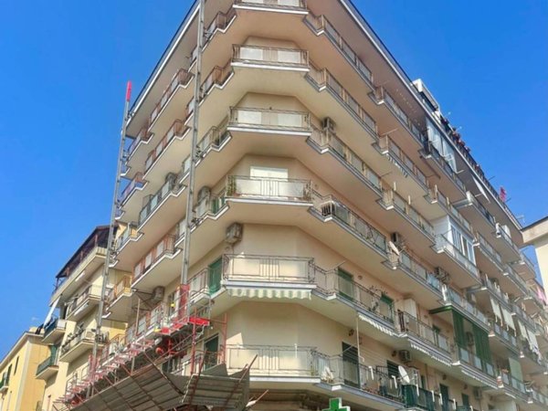 appartamento in affitto a Napoli in zona Bagnoli