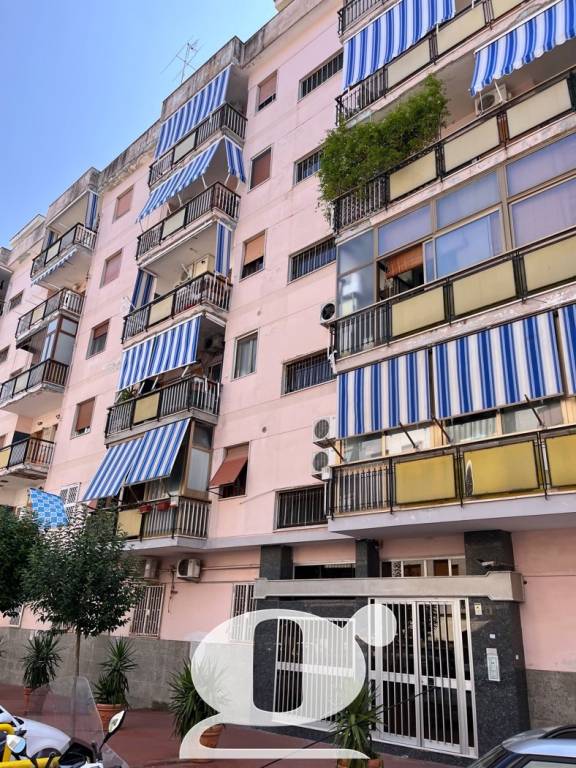 appartamento in affitto a Napoli in zona Capodimonte / Colli Aminei