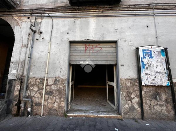 ufficio in affitto a Napoli in zona Secondigliano