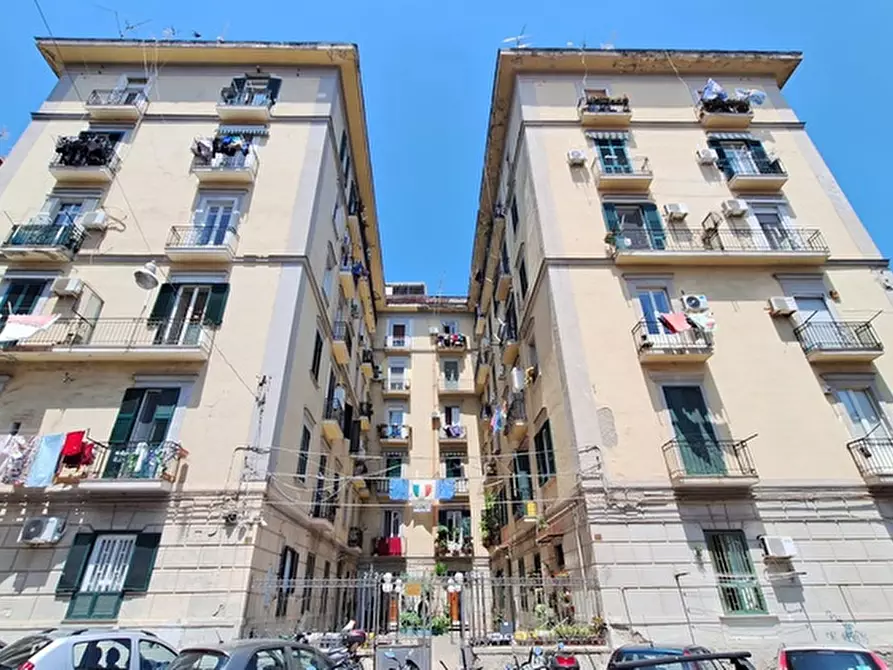 appartamento in affitto a Napoli in zona Stella