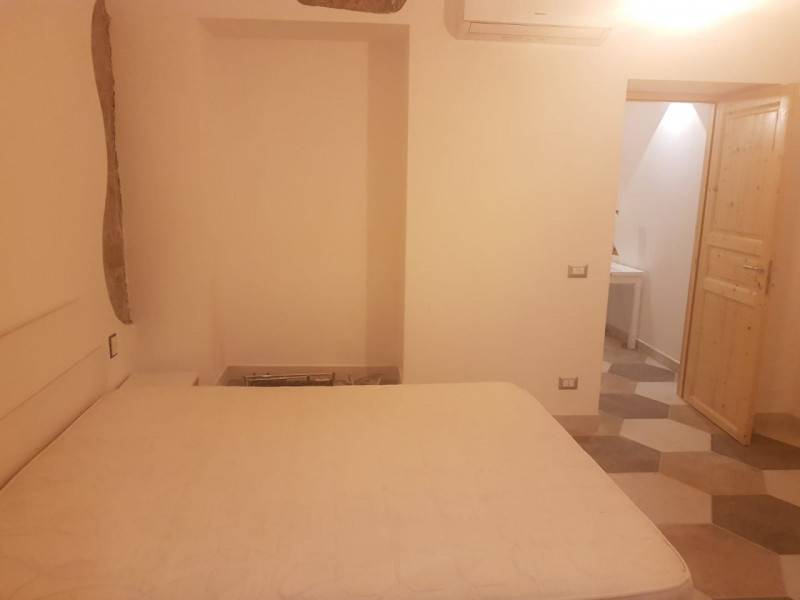 appartamento in affitto a Napoli in zona Stella