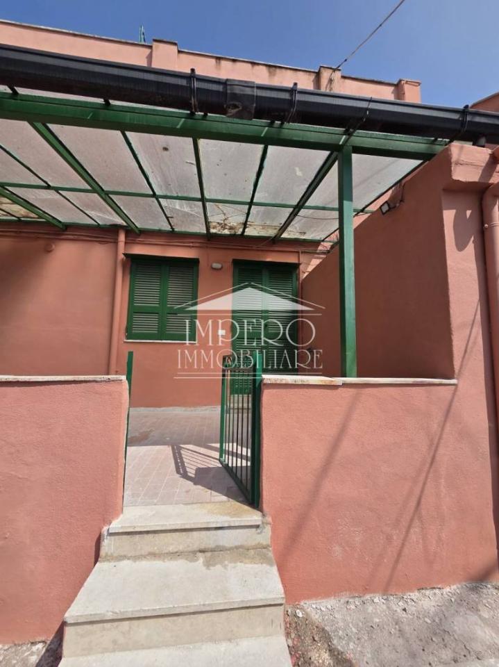 appartamento in affitto a Napoli in zona Bagnoli