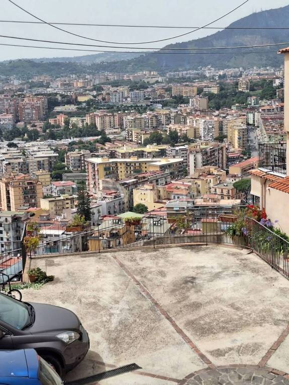 appartamento in affitto a Napoli in zona Posillipo