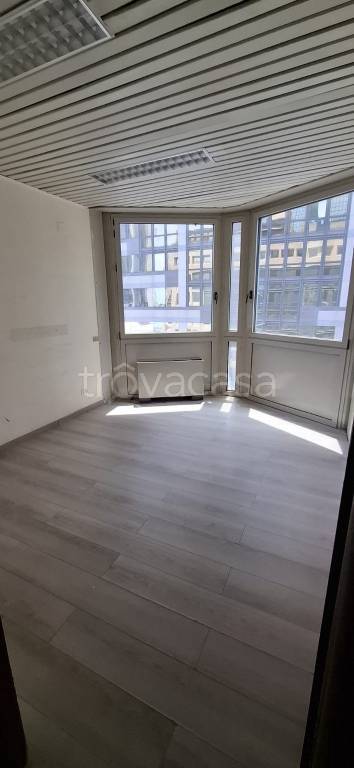 ufficio in affitto a Napoli