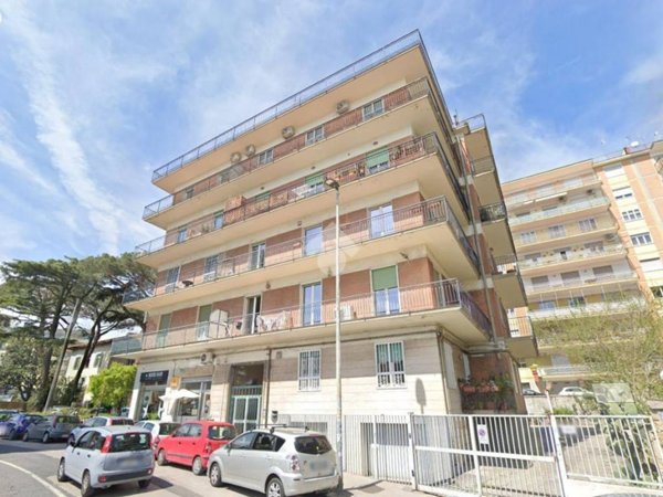 appartamento in affitto a Napoli in zona Arenella