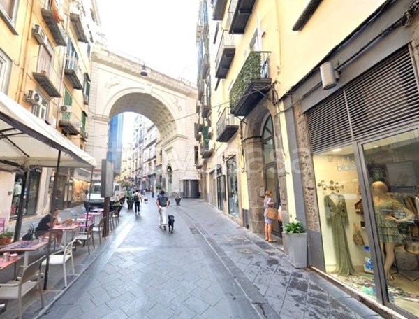 monolocale in affitto a Napoli in zona Chiaia