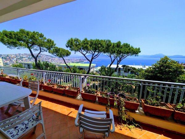 appartamento in affitto a Napoli in zona Posillipo