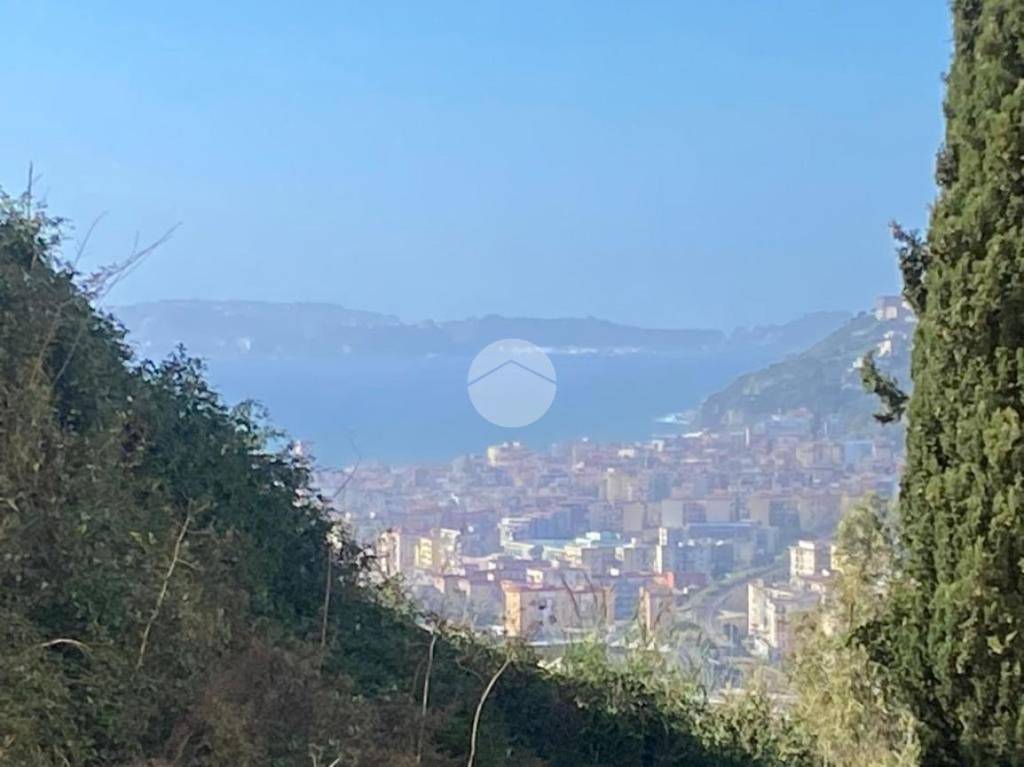 appartamento in affitto a Napoli in zona Posillipo