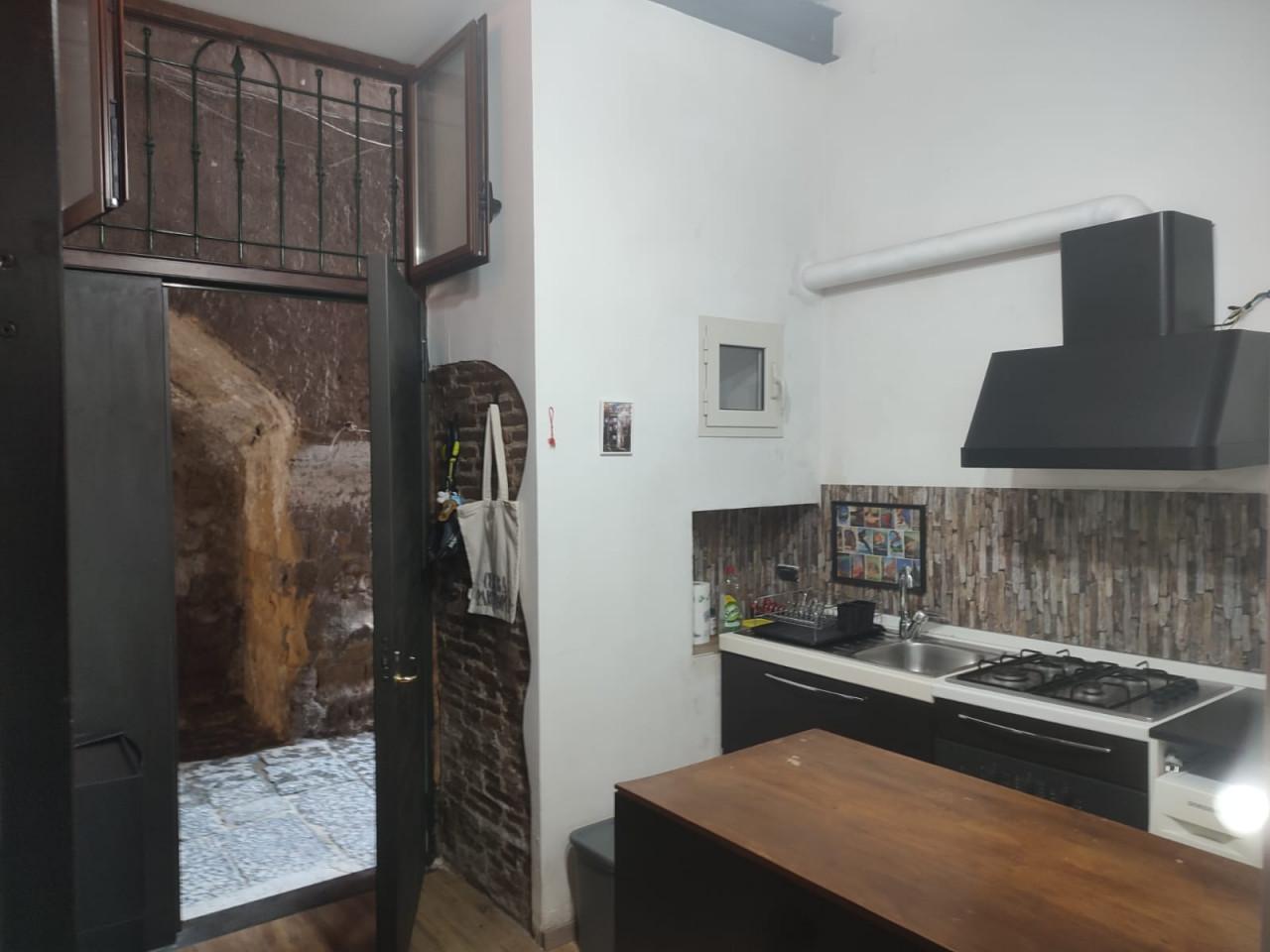 appartamento in affitto a Napoli in zona Montecalvario