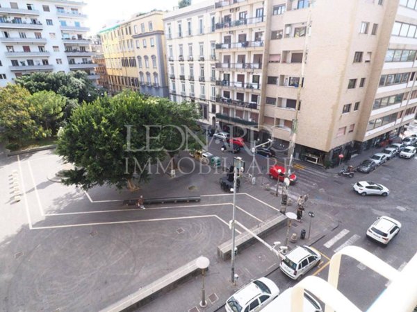 appartamento in affitto a Napoli in zona Chiaia