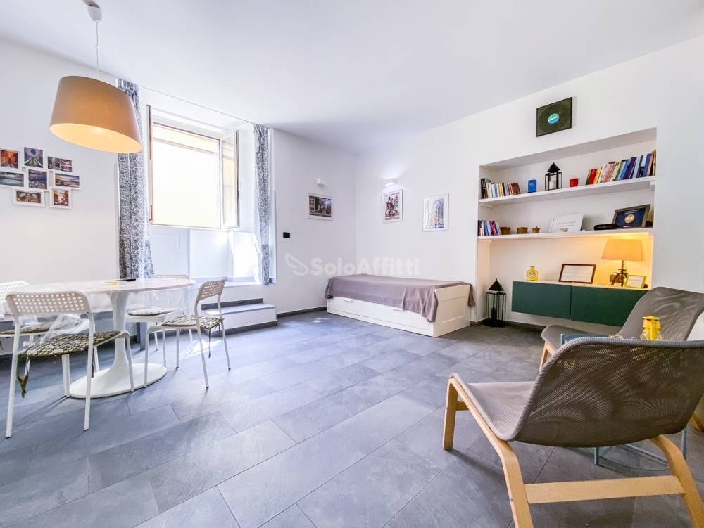 appartamento in affitto a Napoli