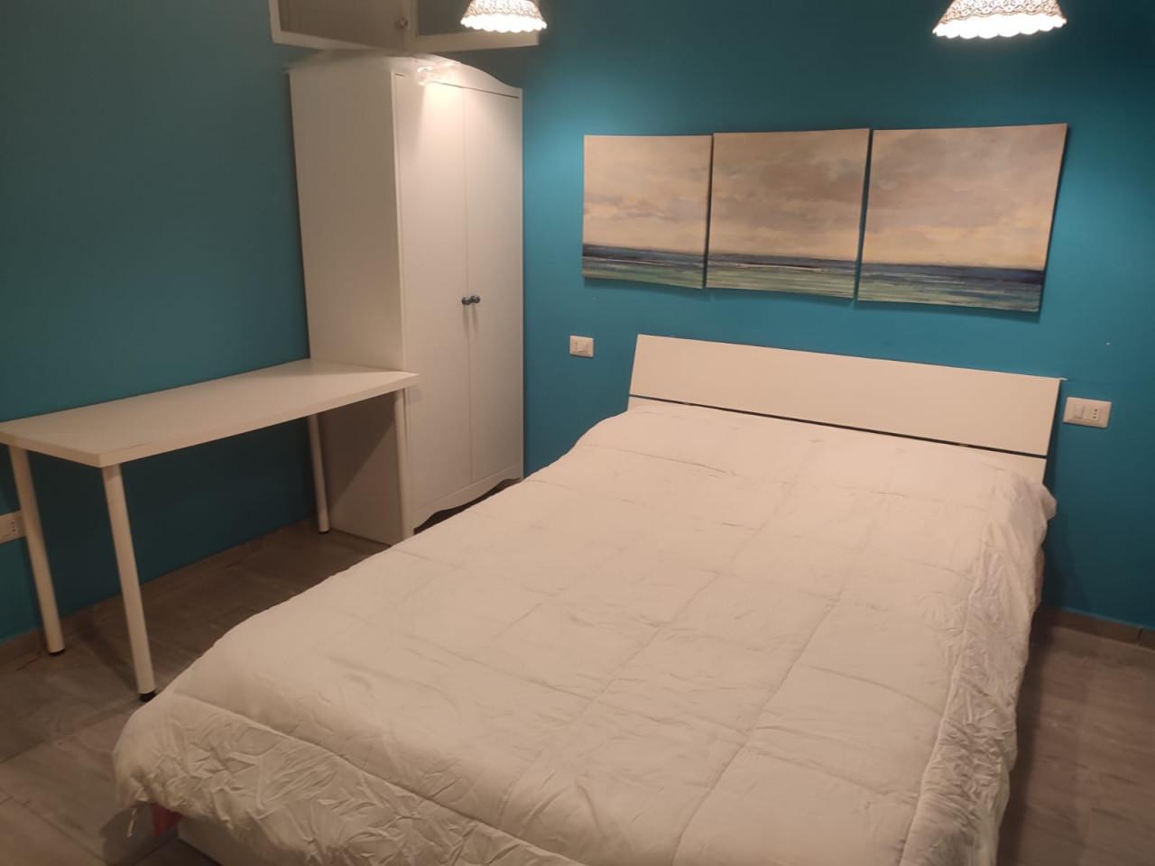appartamento in affitto a Napoli in zona Chiaia