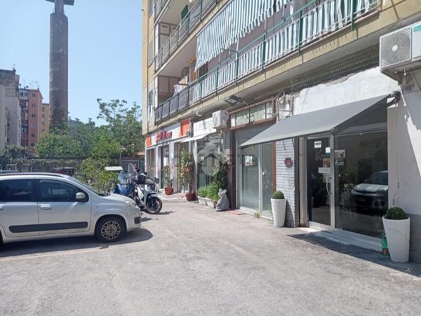 ufficio in affitto a Napoli in zona Fuorigrotta
