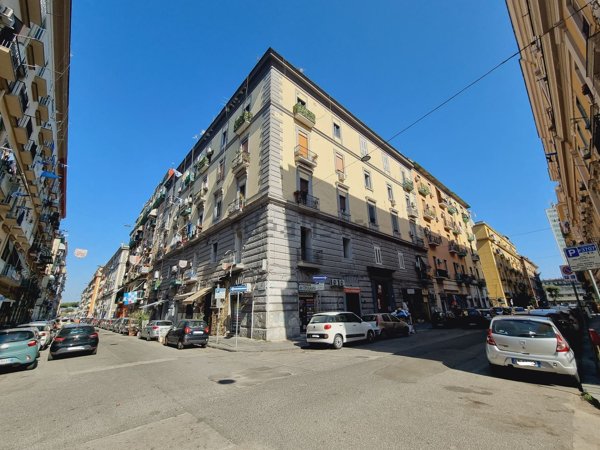 appartamento in affitto a Napoli in zona Vicaria