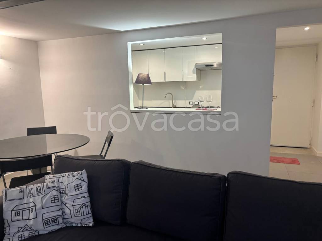 appartamento in affitto a Napoli