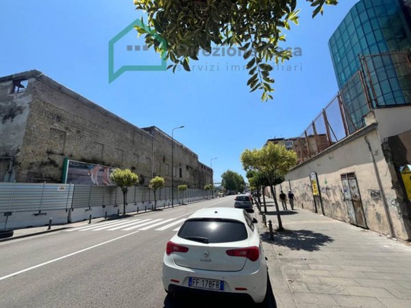 ufficio in affitto a Napoli in zona Zona Industriale-Ferrovia