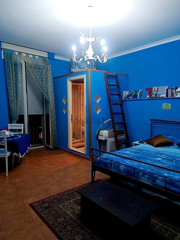 appartamento in affitto a Napoli