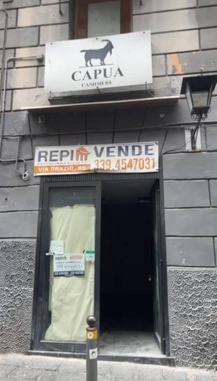 monolocale in affitto a Napoli in zona Chiaia