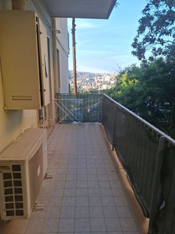 appartamento in affitto a Napoli in zona Posillipo