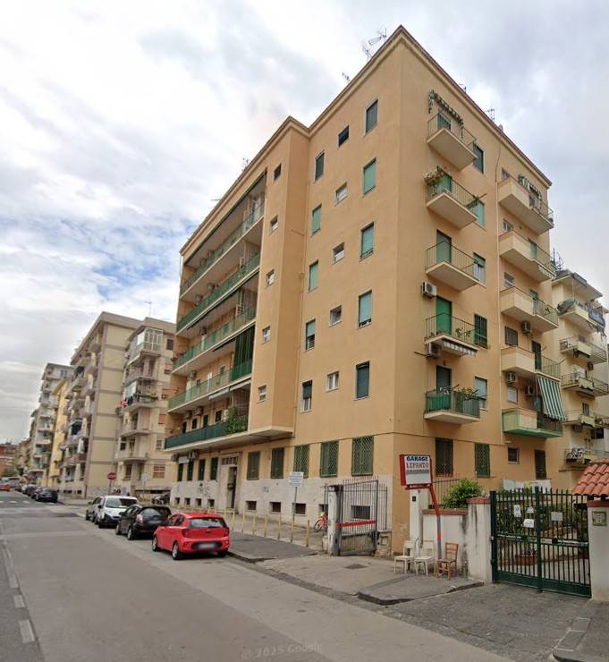 appartamento in affitto a Napoli in zona Bagnoli